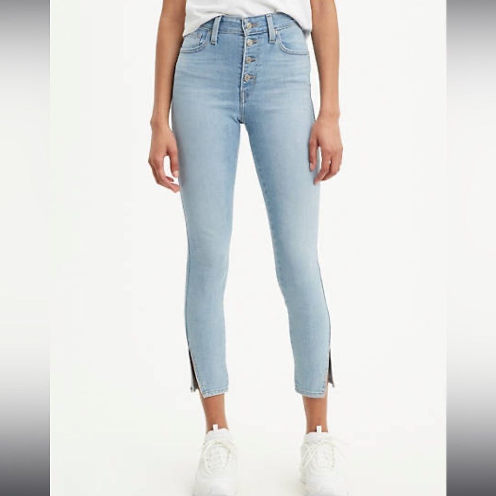 LEVI’S Button Front 721 High Rise Ankle Skinny Jeans - Shy Away Size 31